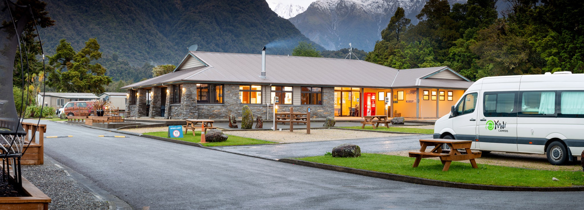 Fox Glacier TOP 10 Holiday Park & Camping TOP 10 Fox Glacier TOP 10 Holiday Park & Camping TOP 10